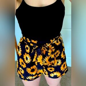 Romper super cute barley even worn size m/6